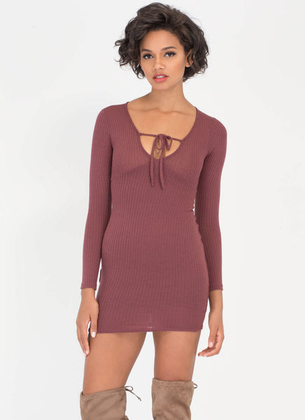 String You Along Tied Rib Knit Dress