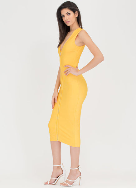 Chic Figure Zip-Up Bodycon Midi Dress