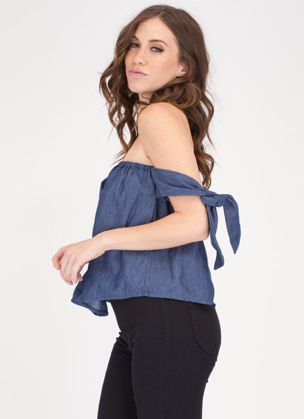 Seaside Trip Chambray Off-Shoulder Top